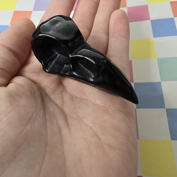 Obsidian Crow Head Crystal Carving - Picture 4 of 5